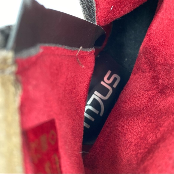 MJUS leather moto ankle booties distressed look - Picture 8 of 8